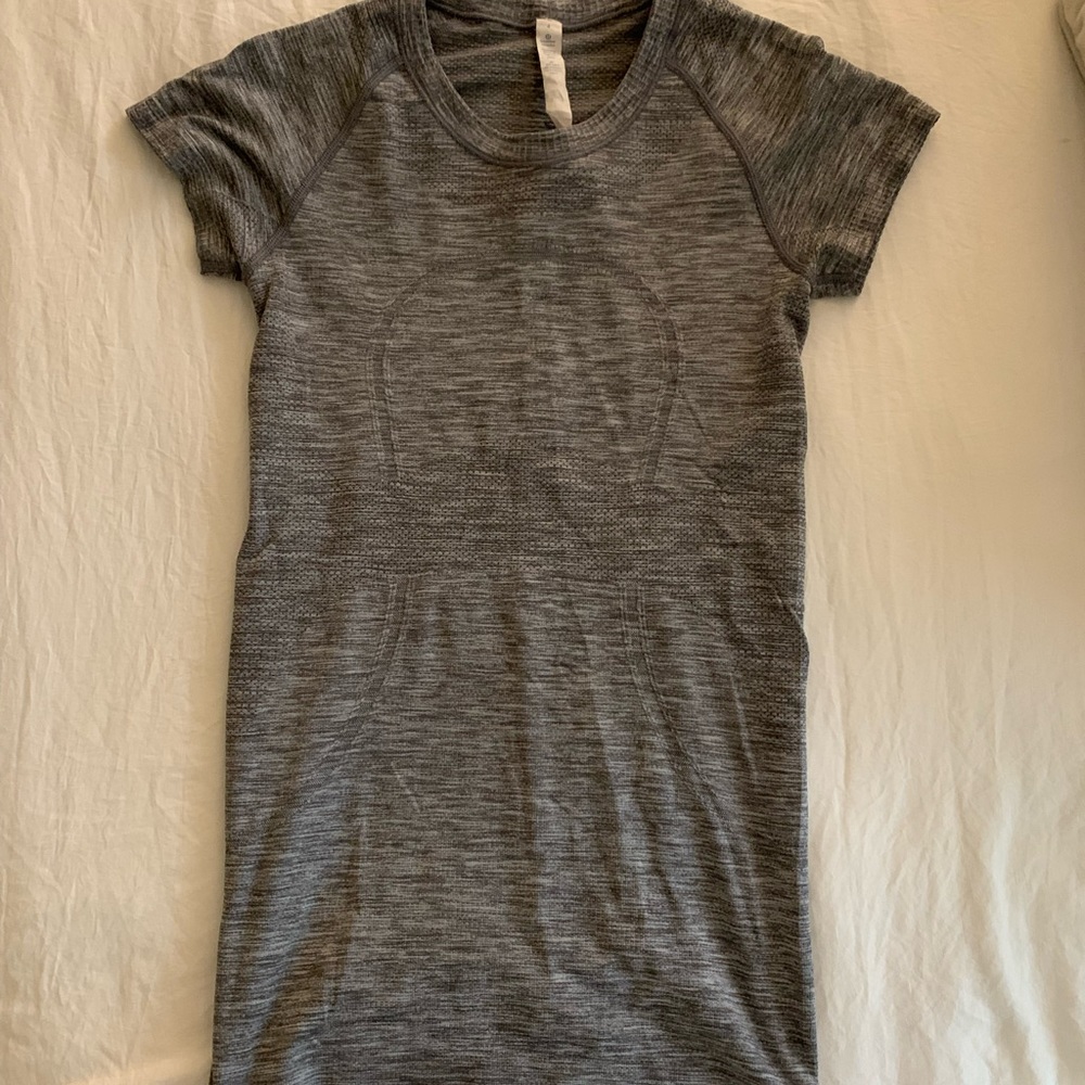 Lululemon swiftly short sleeve top
